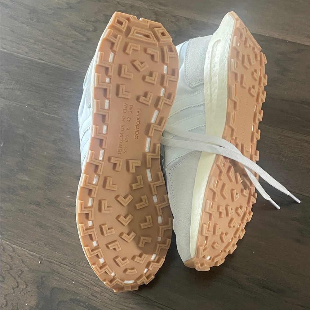 Adidas White Retropy E 5 Tennis Shoes. Mens Size 10 - Picture 5 of 5